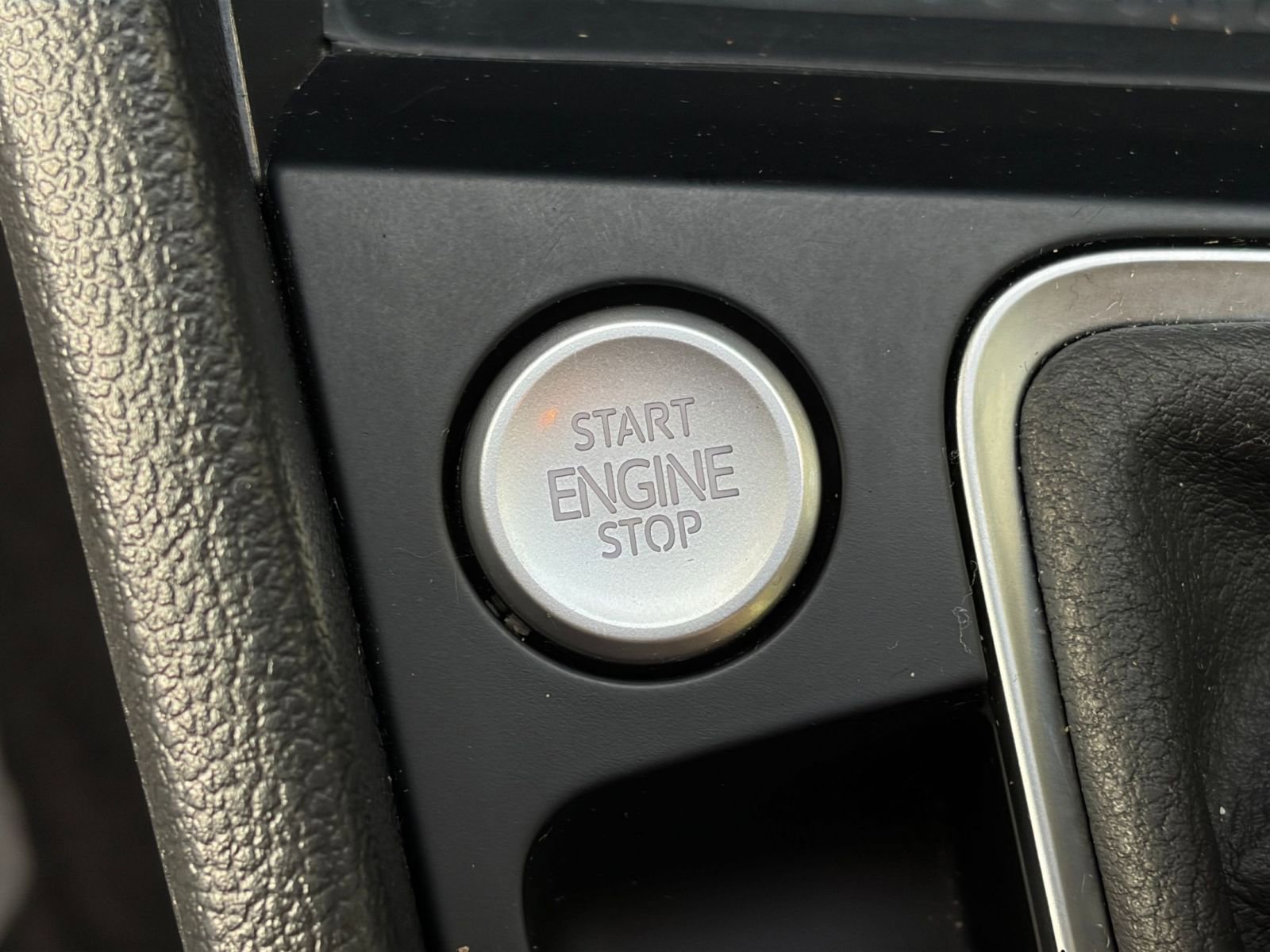 Thumbnail: 2025 Volkswagen Jetta - 18