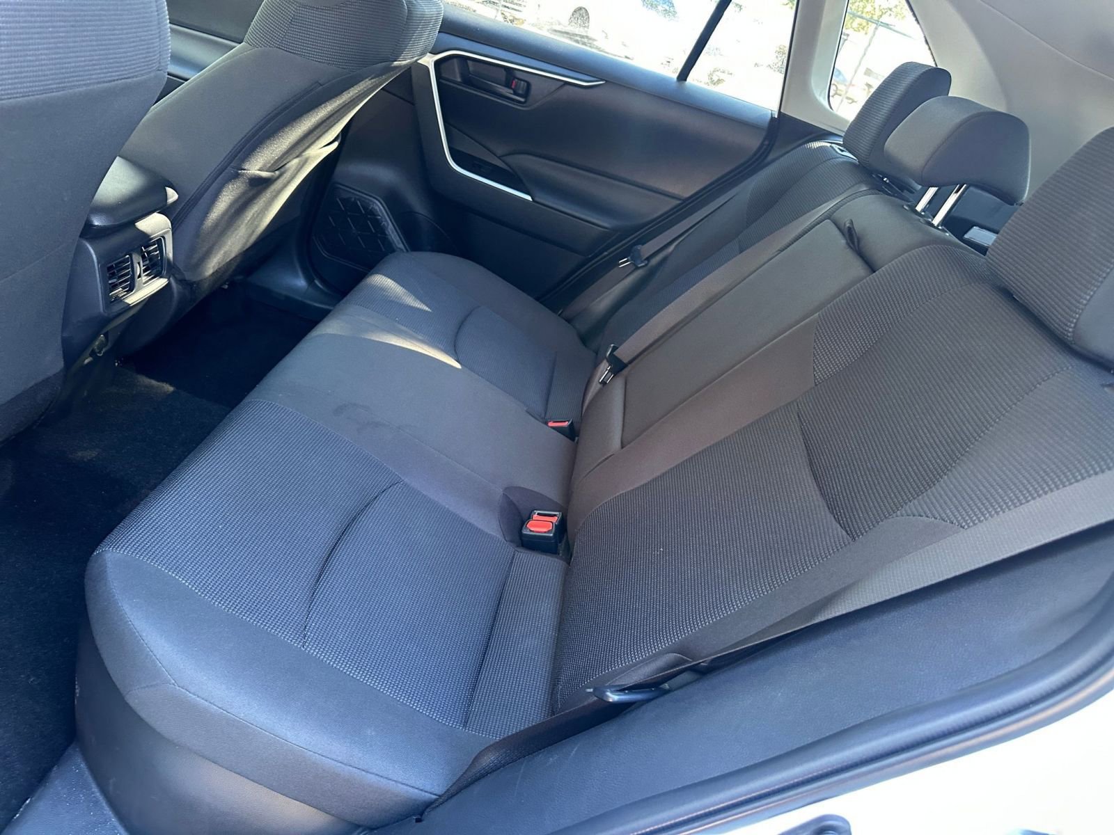 Thumbnail: 2025 Toyota RAV4 - 20