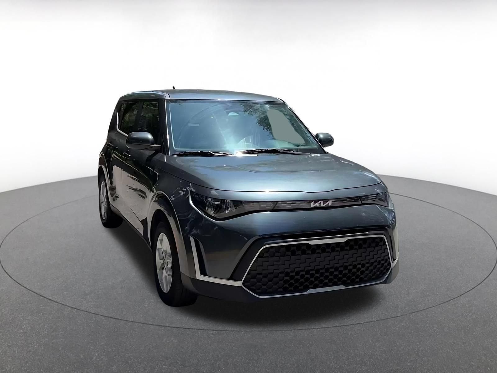 Thumbnail: 2025 Kia Soul - 3
