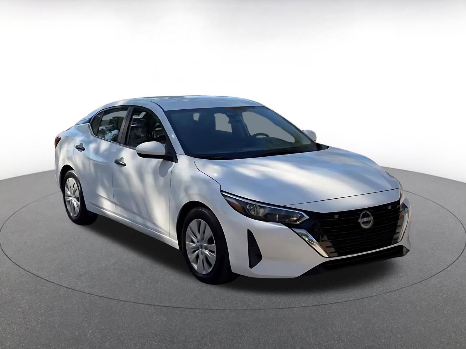 Thumbnail: 2025 Nissan Sentra - 3