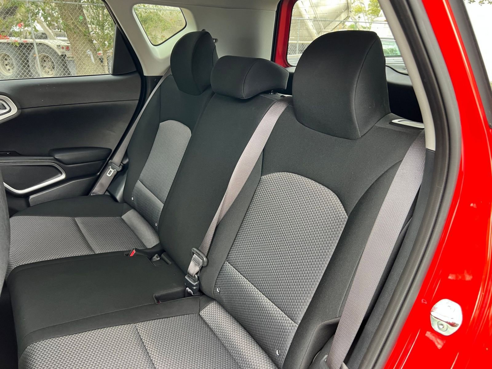 Thumbnail: 2025 Kia Soul - 32