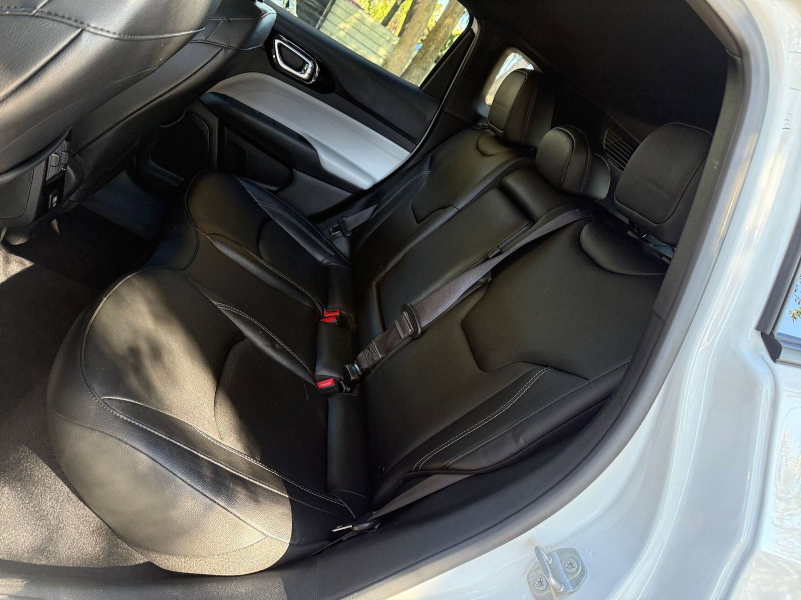 Thumbnail: 2025 Jeep Compass - 32