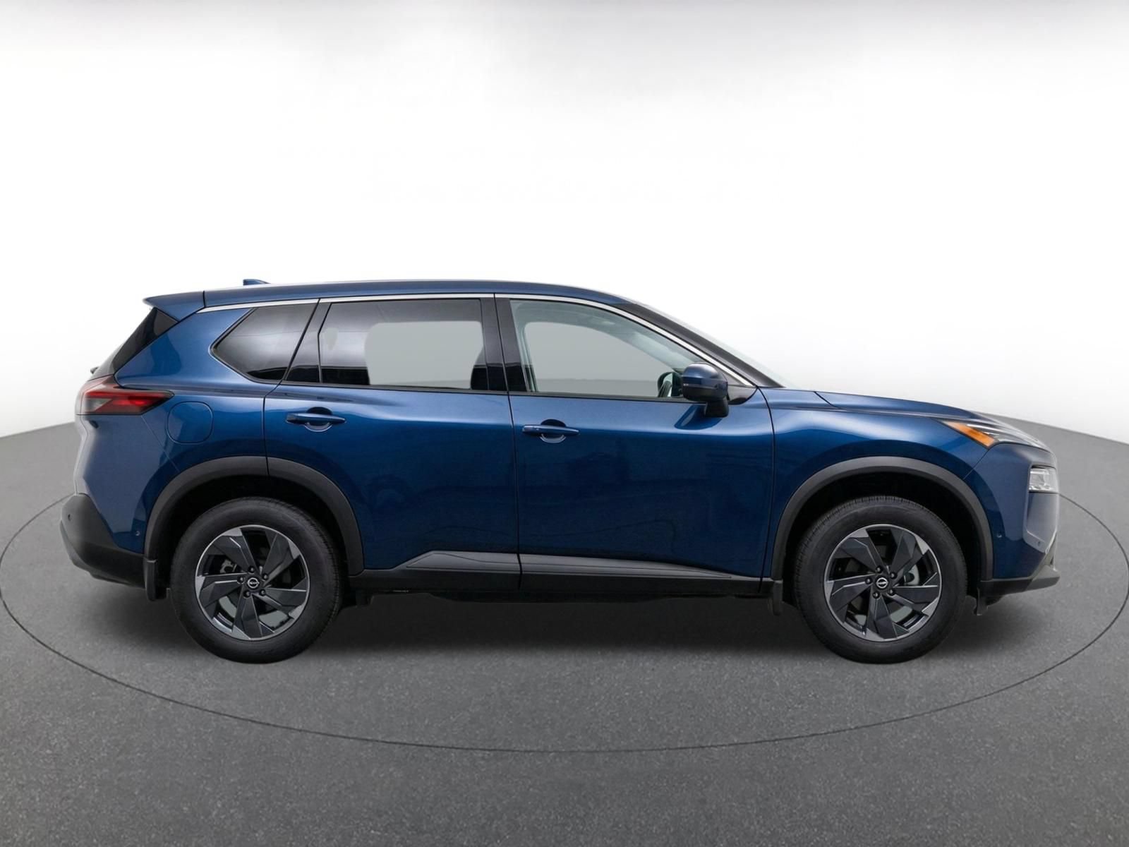 Thumbnail: 2025 Nissan Rogue - 9