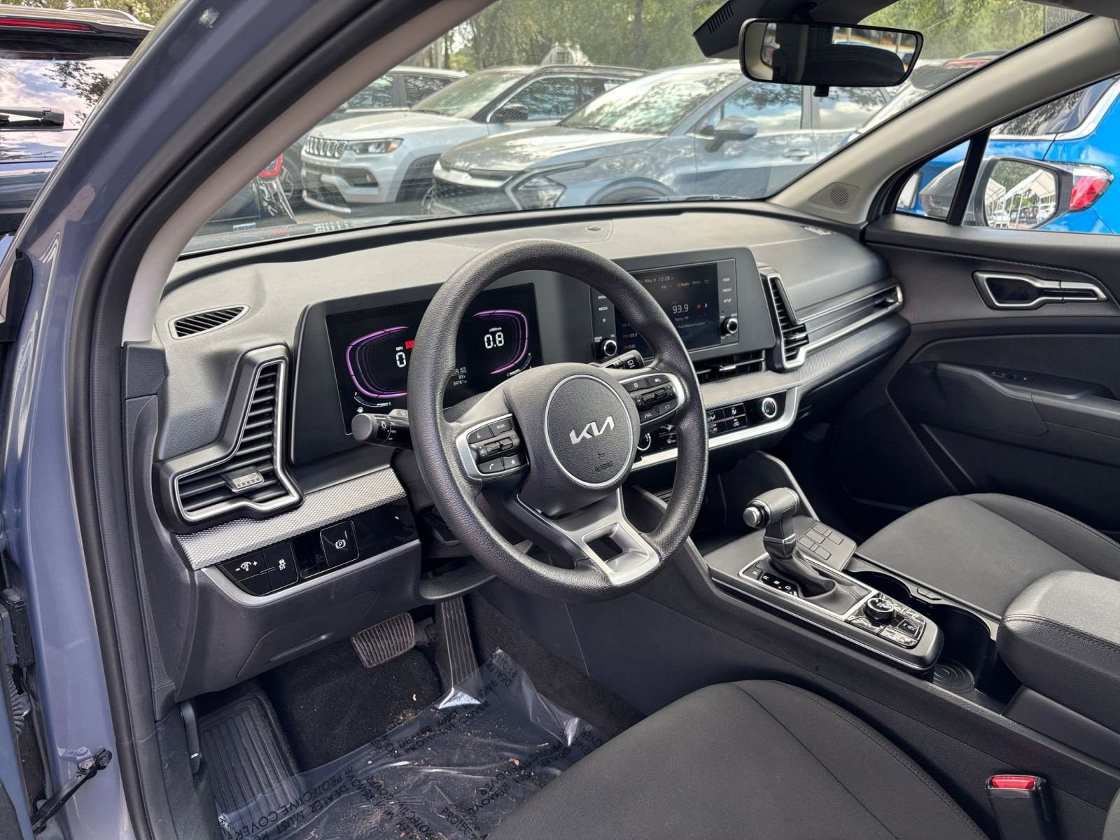 Thumbnail: 2025 Kia Sportage - 32