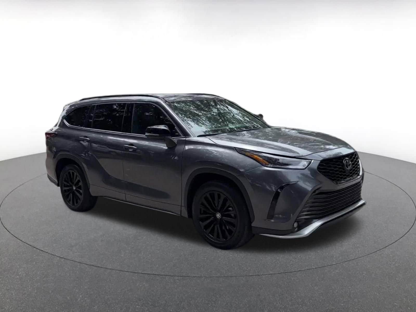 Thumbnail: 2025 Toyota Highlander - 2