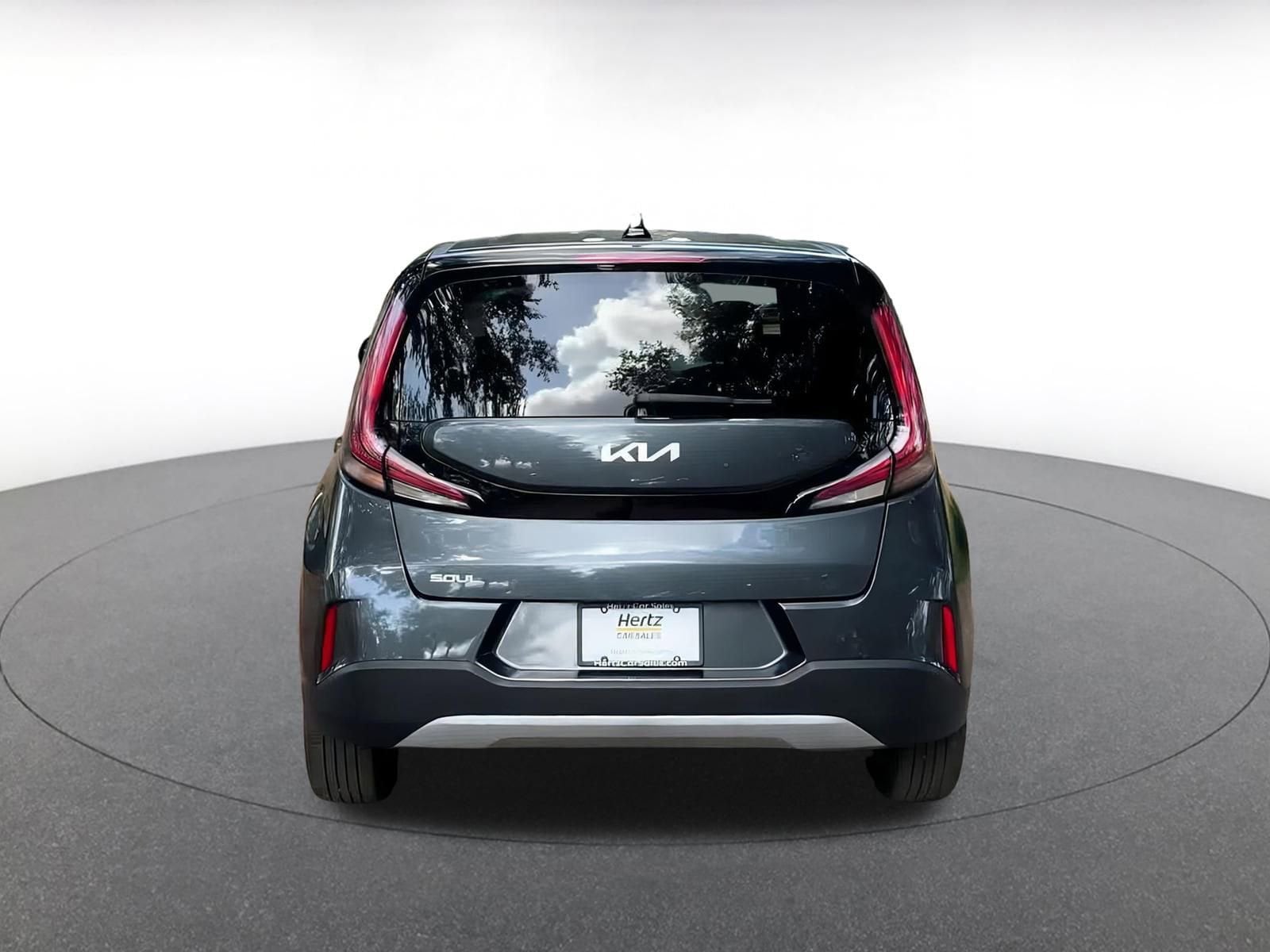 2024 Kia Soul LX 12