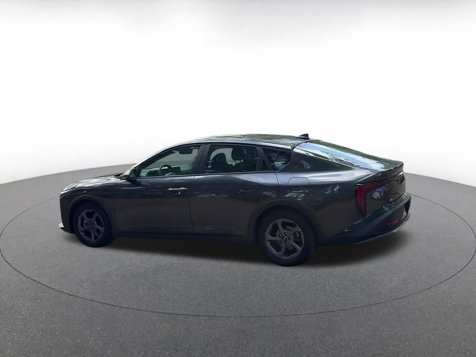 Thumbnail: 2025 Kia K4 - 10