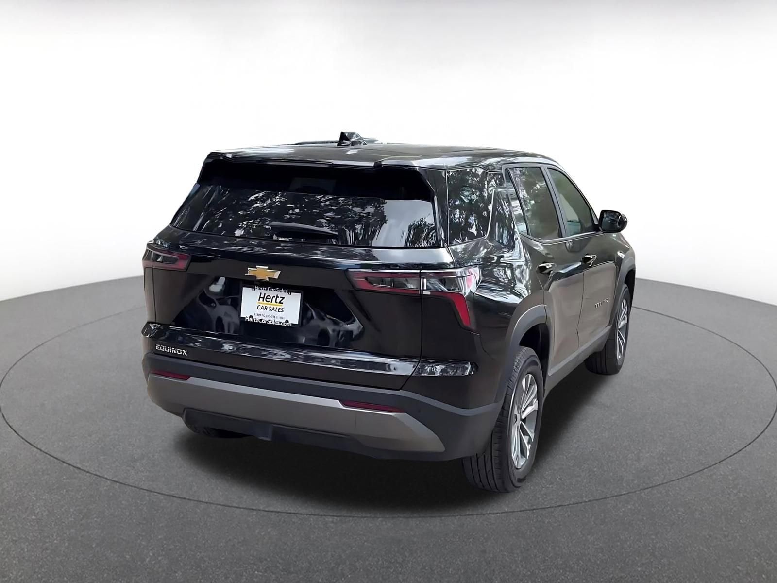 Thumbnail: 2025 Chevrolet Equinox - 14