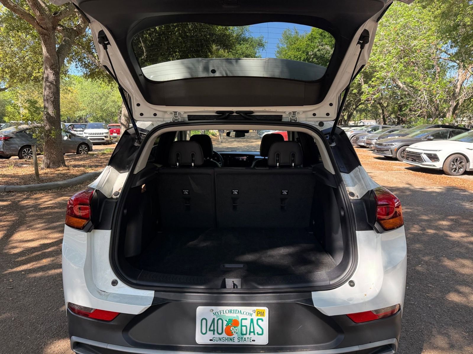 Thumbnail: 2025 Buick Encore GX - 25