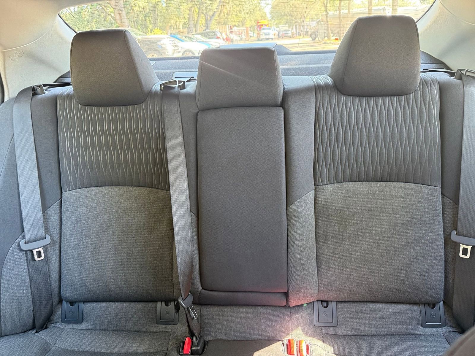 Thumbnail: 2025 Toyota Camry - 32