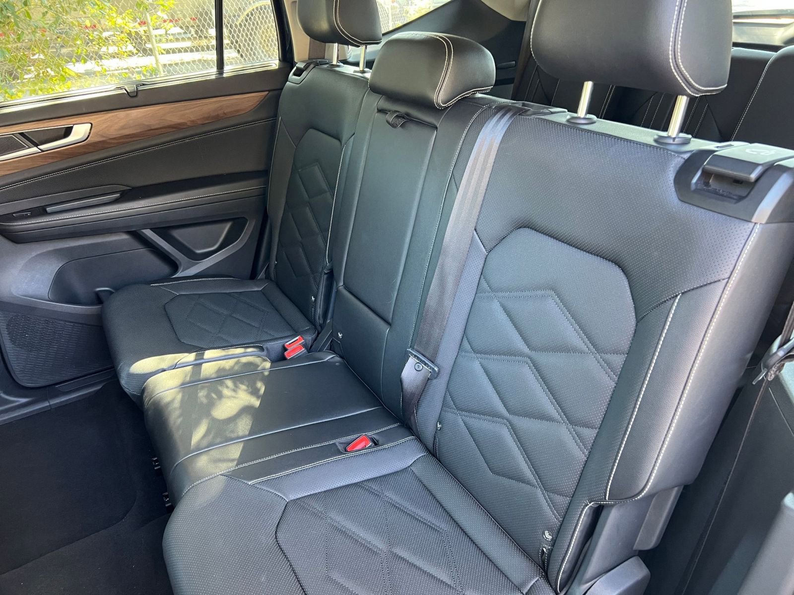 Thumbnail: 2025 Volkswagen Atlas - 31