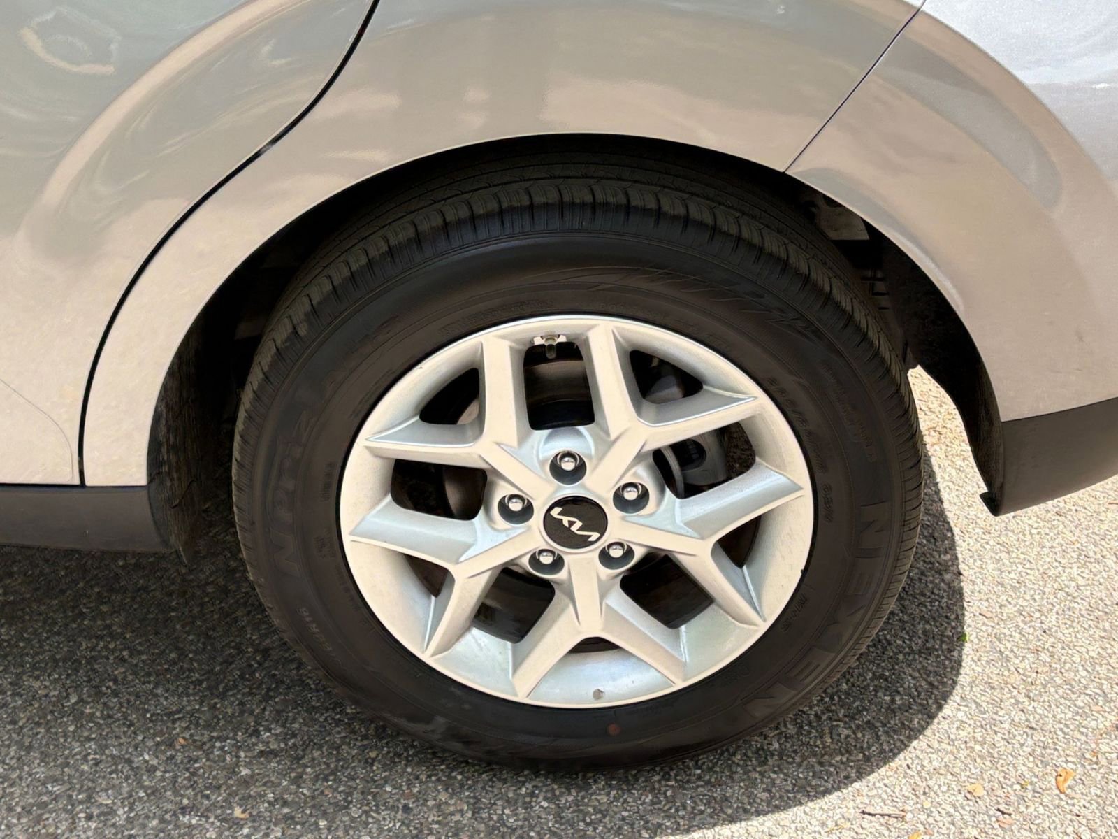 Thumbnail: 2025 Kia Soul - 24