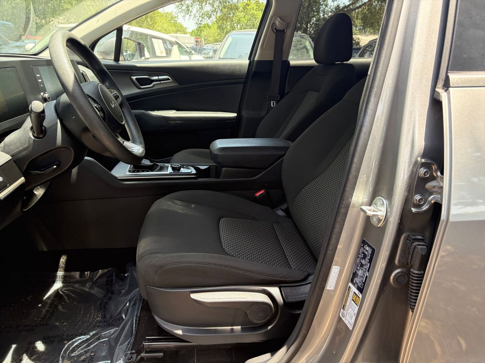 Thumbnail: 2025 Kia Sportage - 24