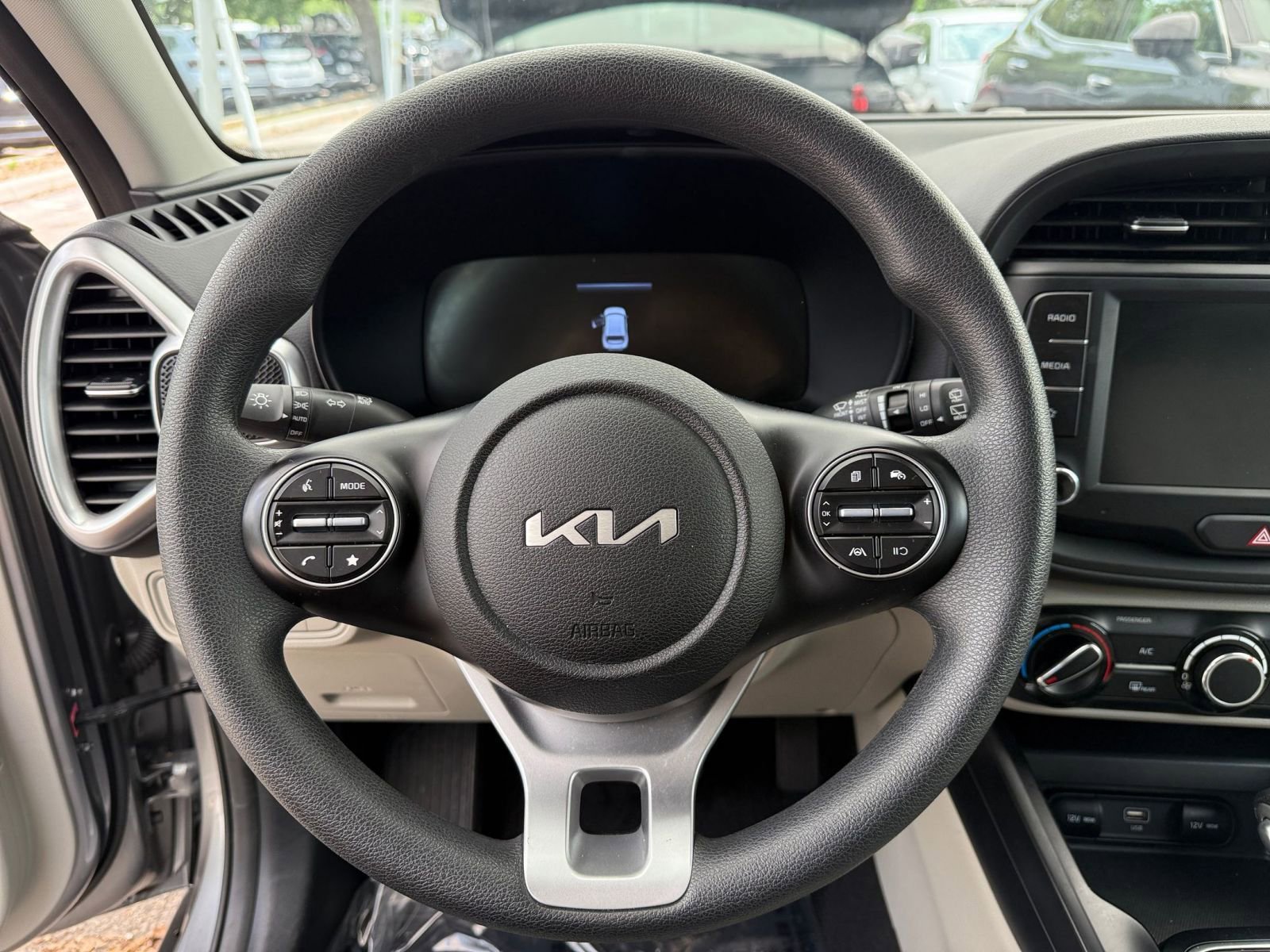 Thumbnail: 2025 Kia Soul - 24