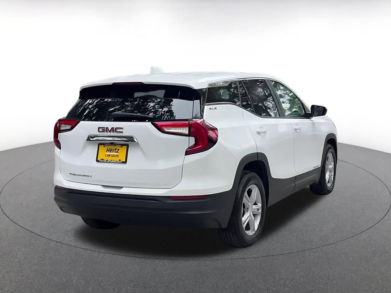 Thumbnail: 2024 GMC Terrain - 14