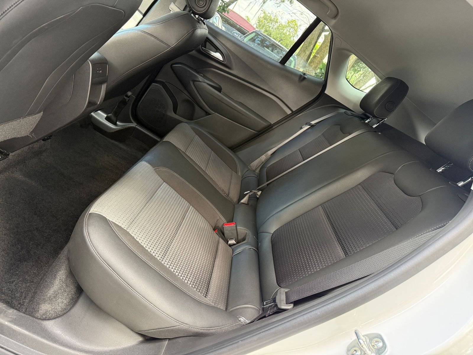 Thumbnail: 2025 Chevrolet Trax - 20