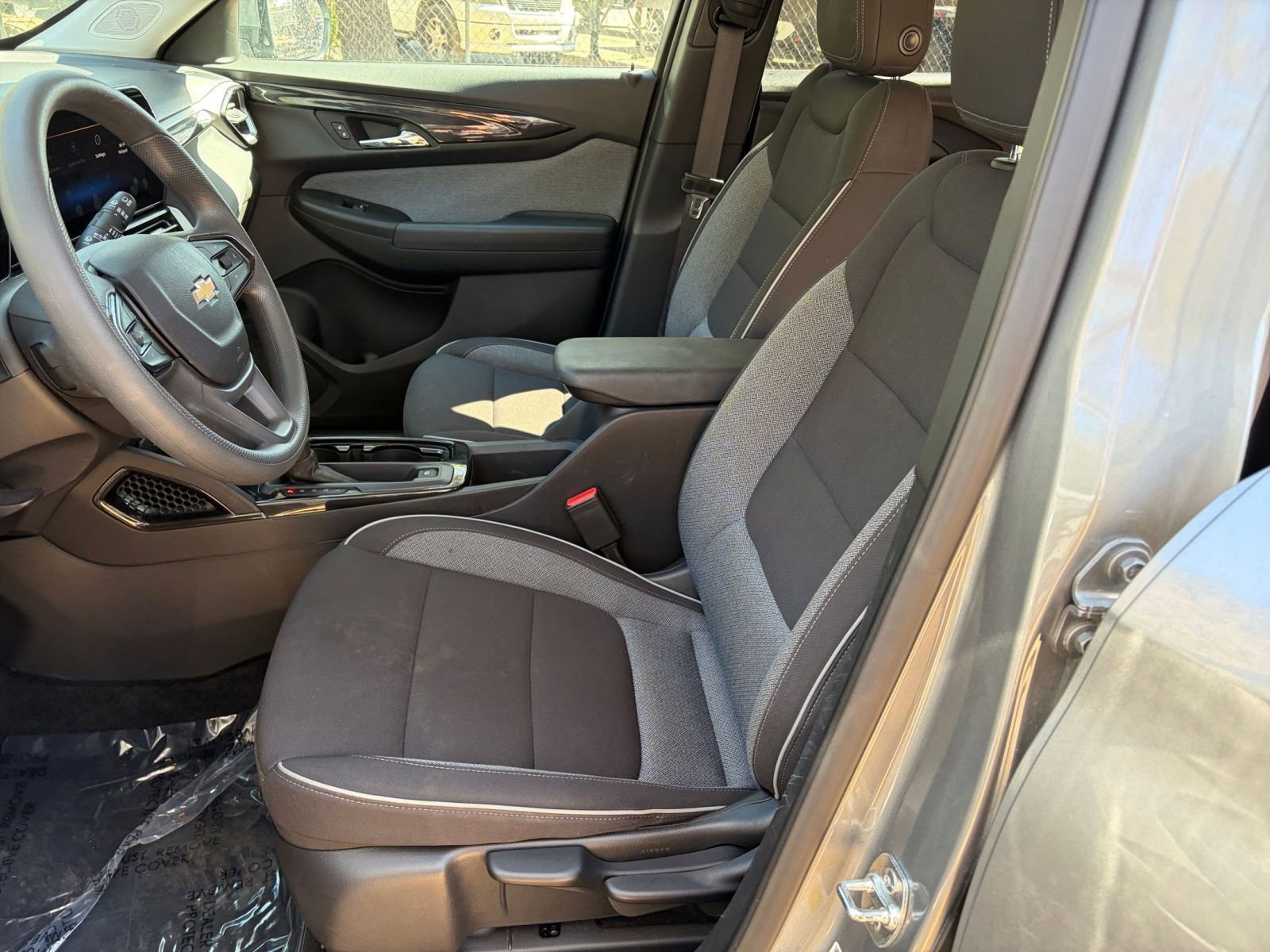 Thumbnail: 2025 Chevrolet TrailBlazer - 23