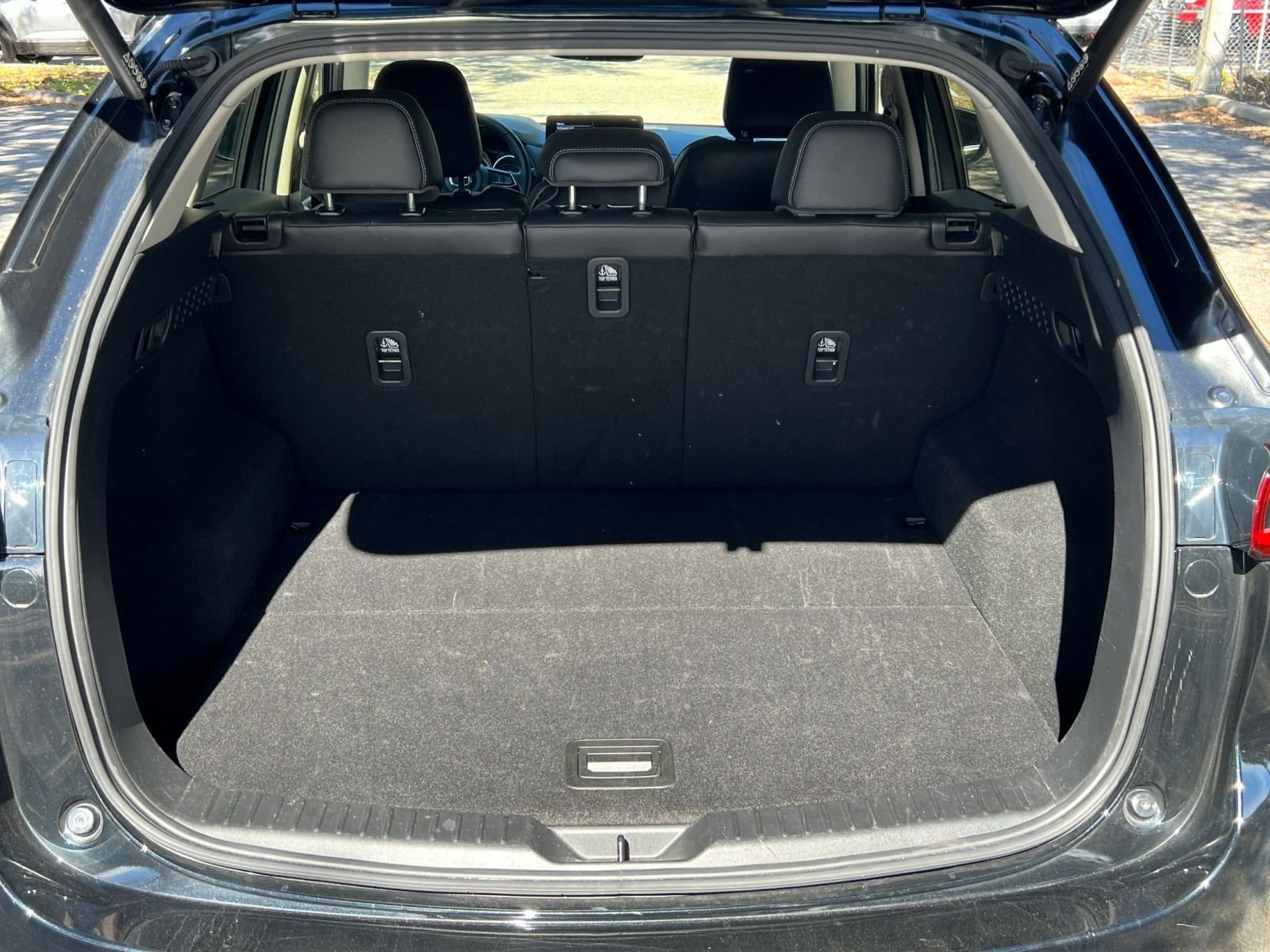 Thumbnail: 2025 Mazda CX-5 - 24