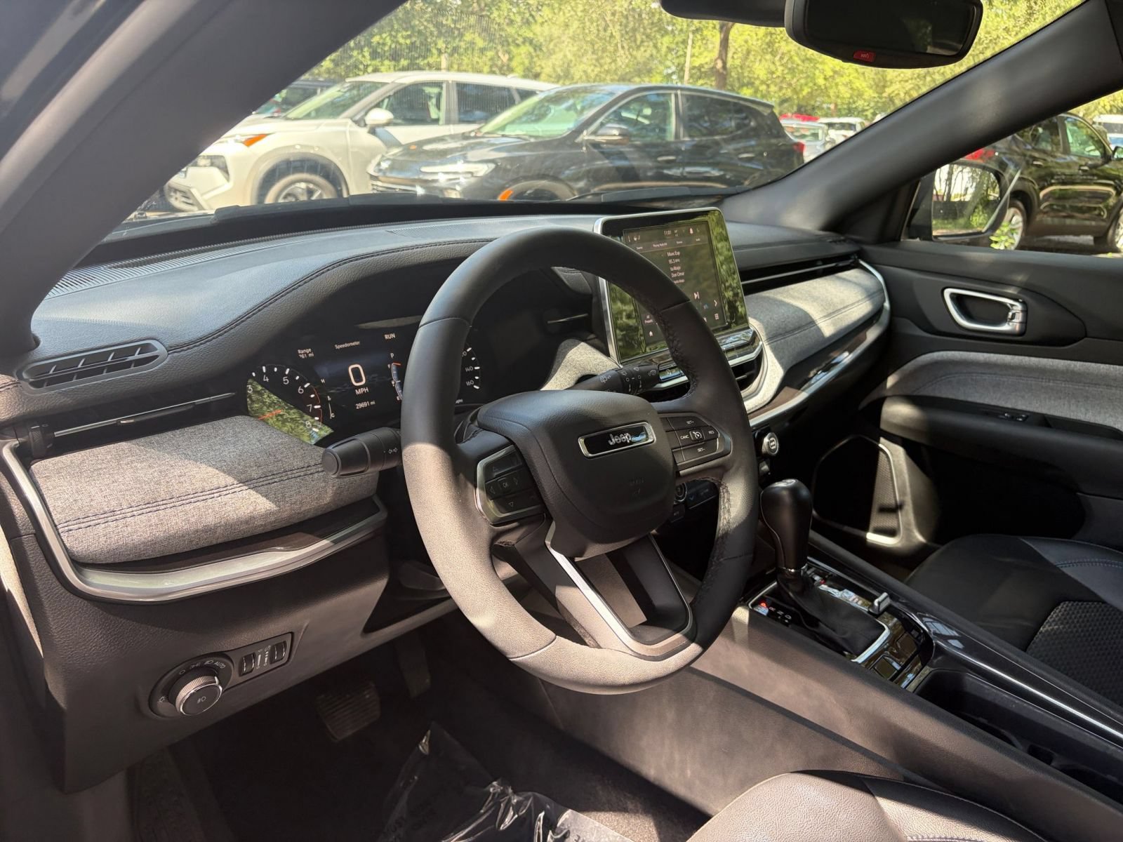 Thumbnail: 2025 Jeep Compass - 33