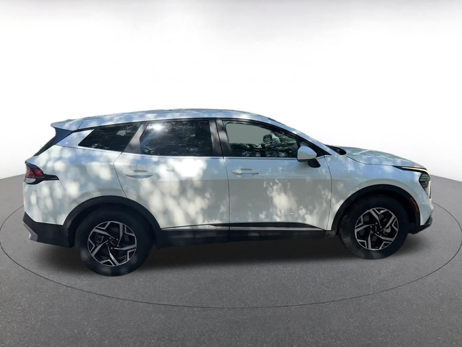 Thumbnail: 2024 Kia Sportage - 16