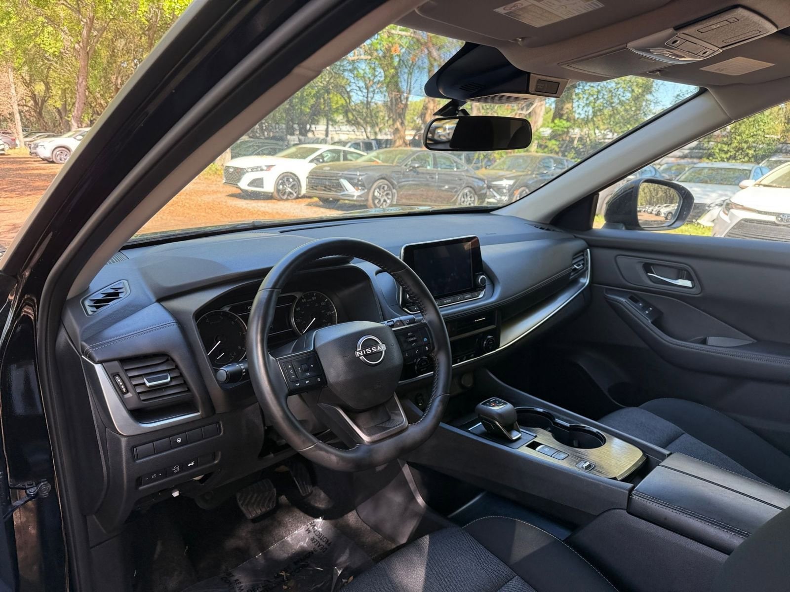 Thumbnail: 2025 Nissan Rogue - 29