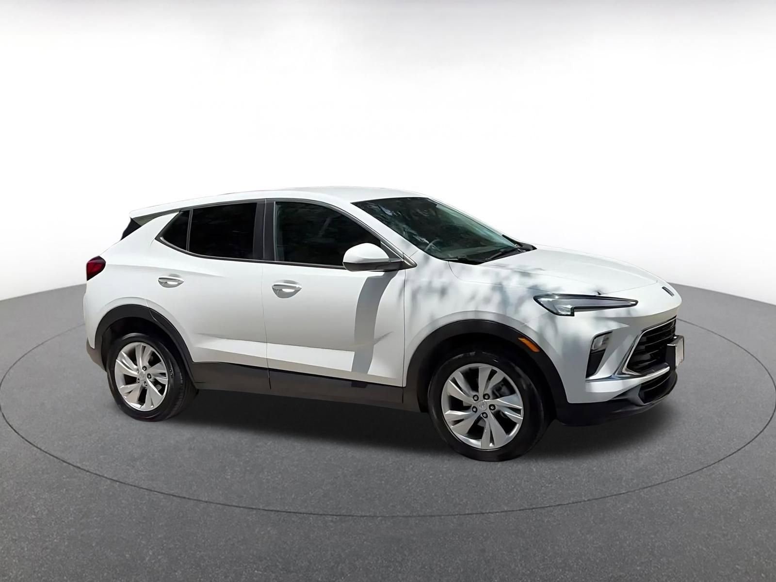 Thumbnail: 2025 Buick Encore GX - 2