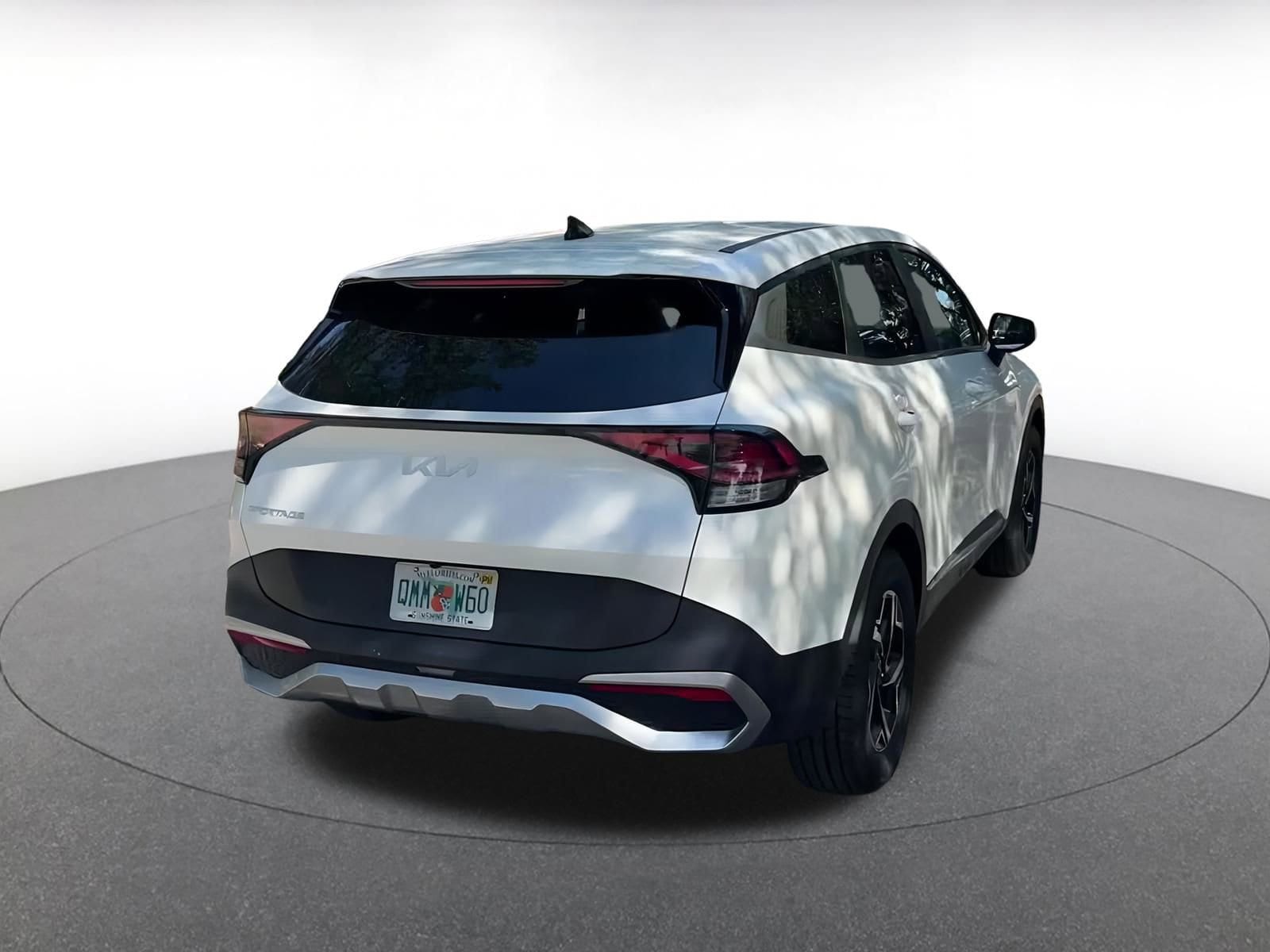 Thumbnail: 2024 Kia Sportage - 15