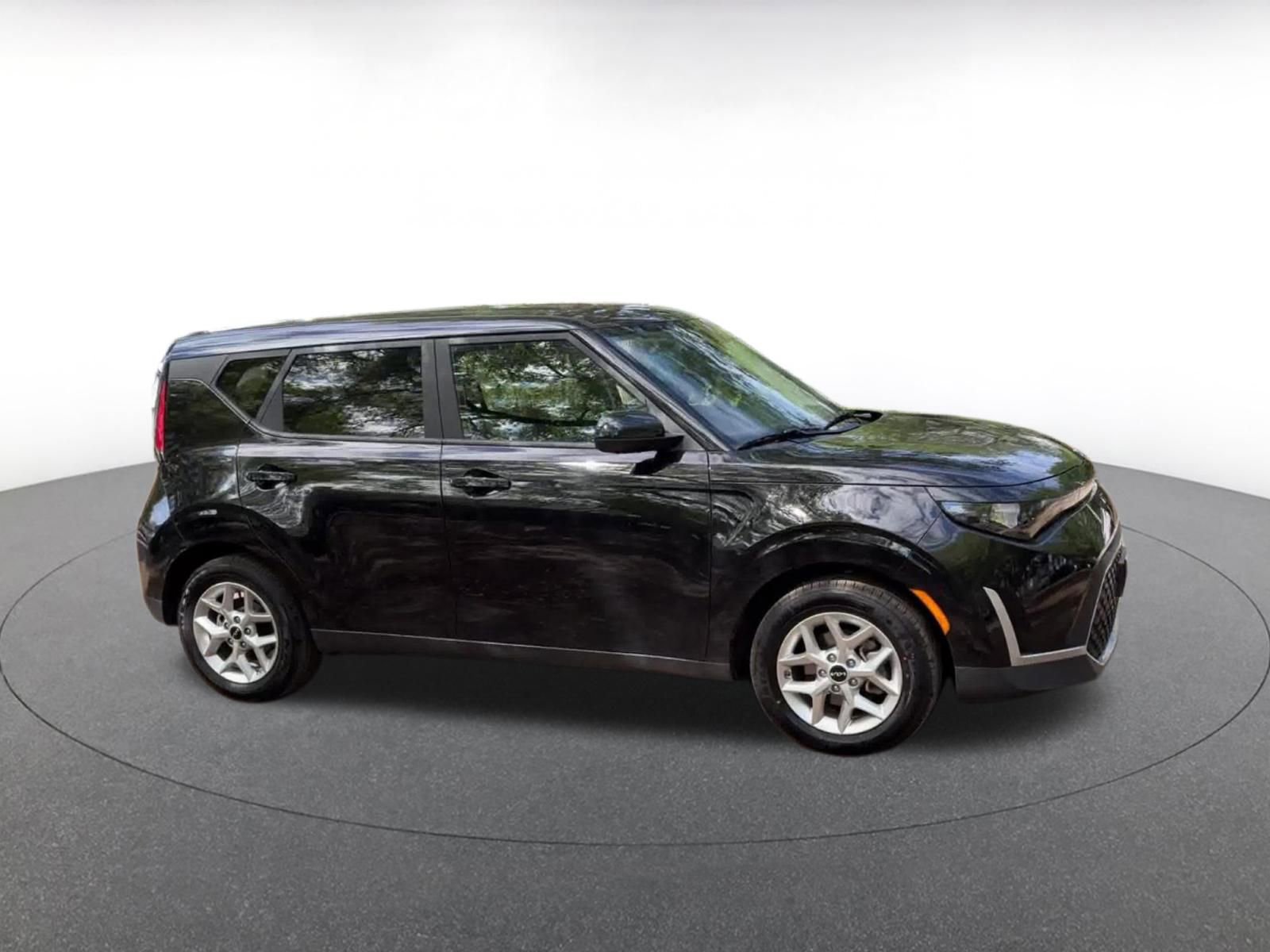 Thumbnail: 2025 Kia Soul - 2