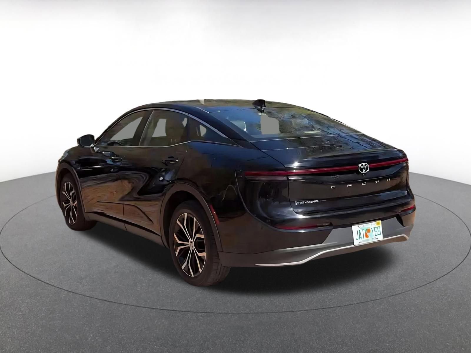 Thumbnail: 2025 Toyota Crown - 4