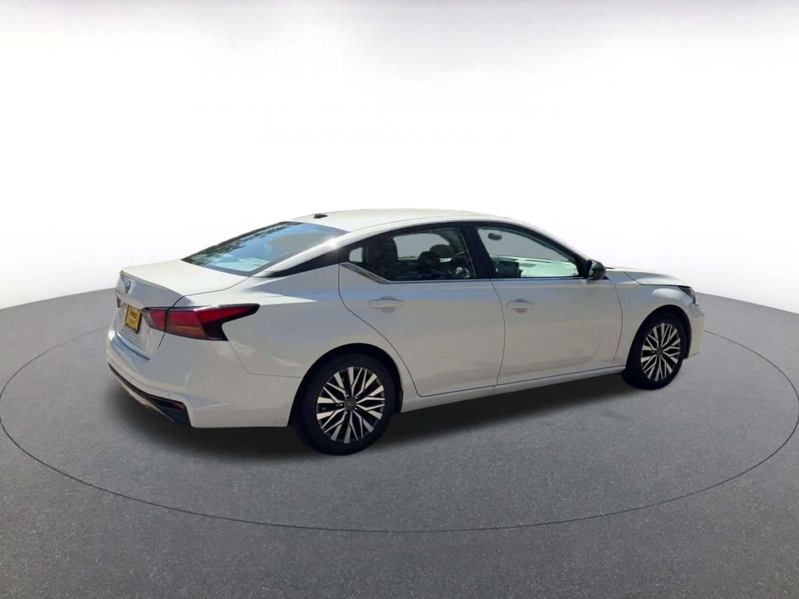 Thumbnail: 2026 Nissan Altima - 12