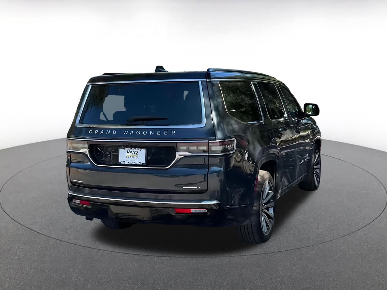 Thumbnail: 2023 Jeep Grand Wagoneer - 14