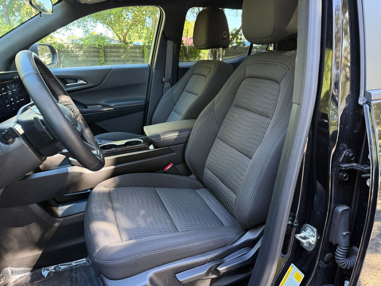 Thumbnail: 2025 Chevrolet Equinox - 30