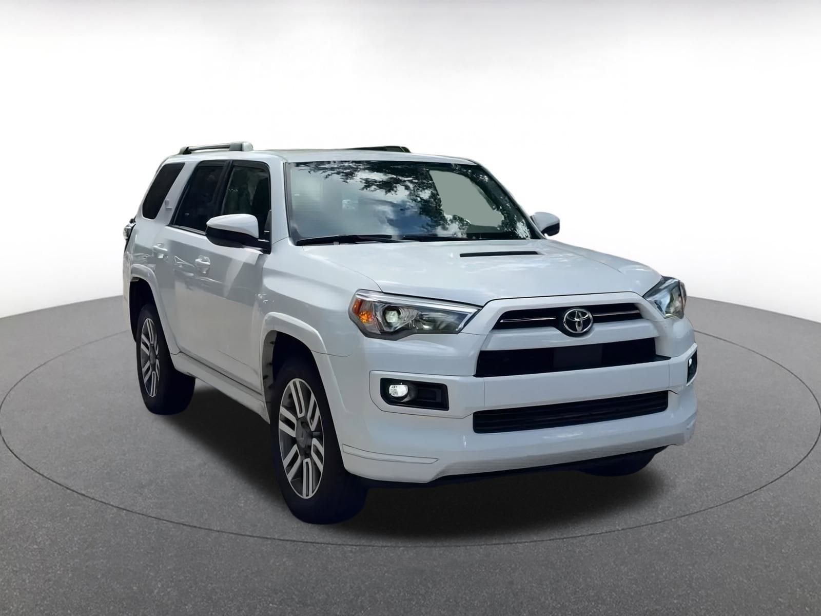 Thumbnail: 2024 Toyota 4Runner - 3