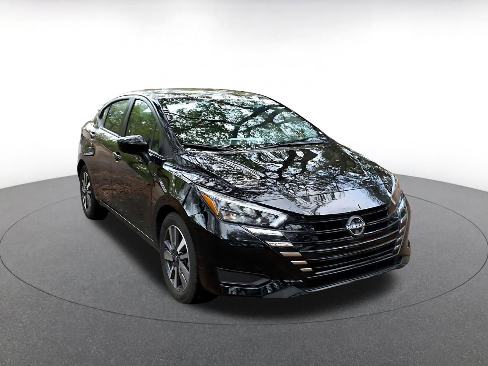 2025 Nissan Versa Sedan SV