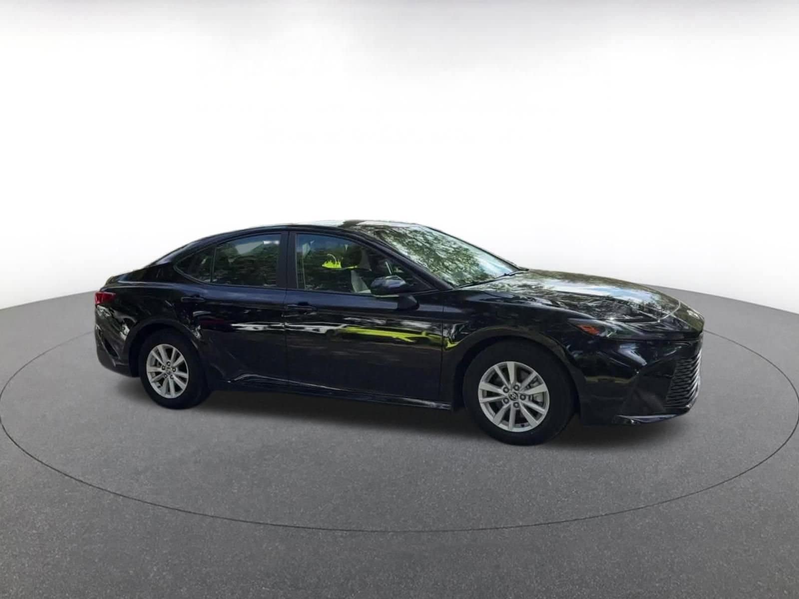 Thumbnail: 2025 Toyota Camry - 2