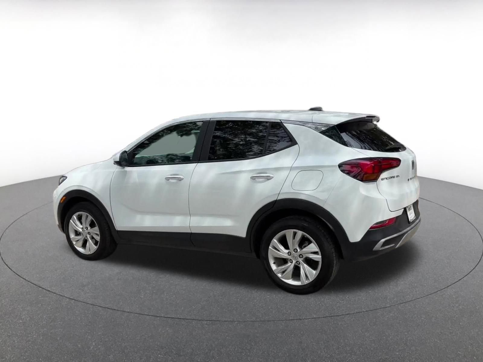 Thumbnail: 2025 Buick Encore GX - 10