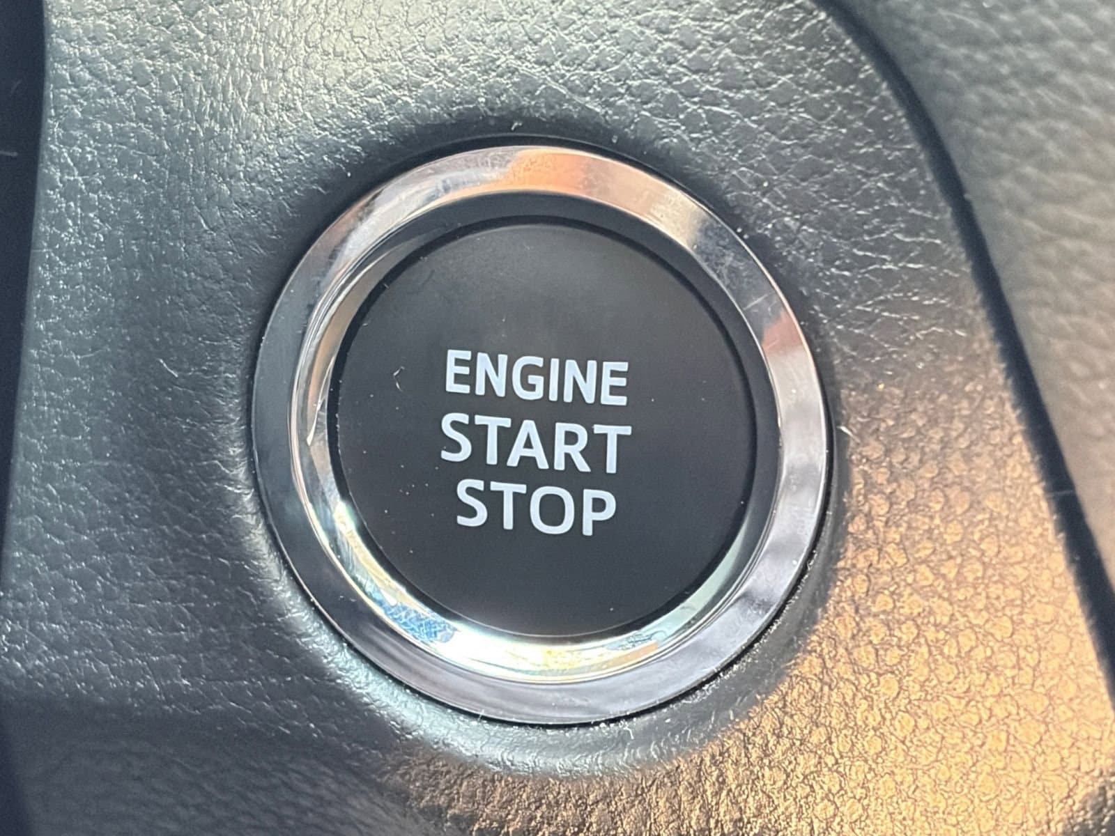 Thumbnail: 2025 Toyota RAV4 - 18