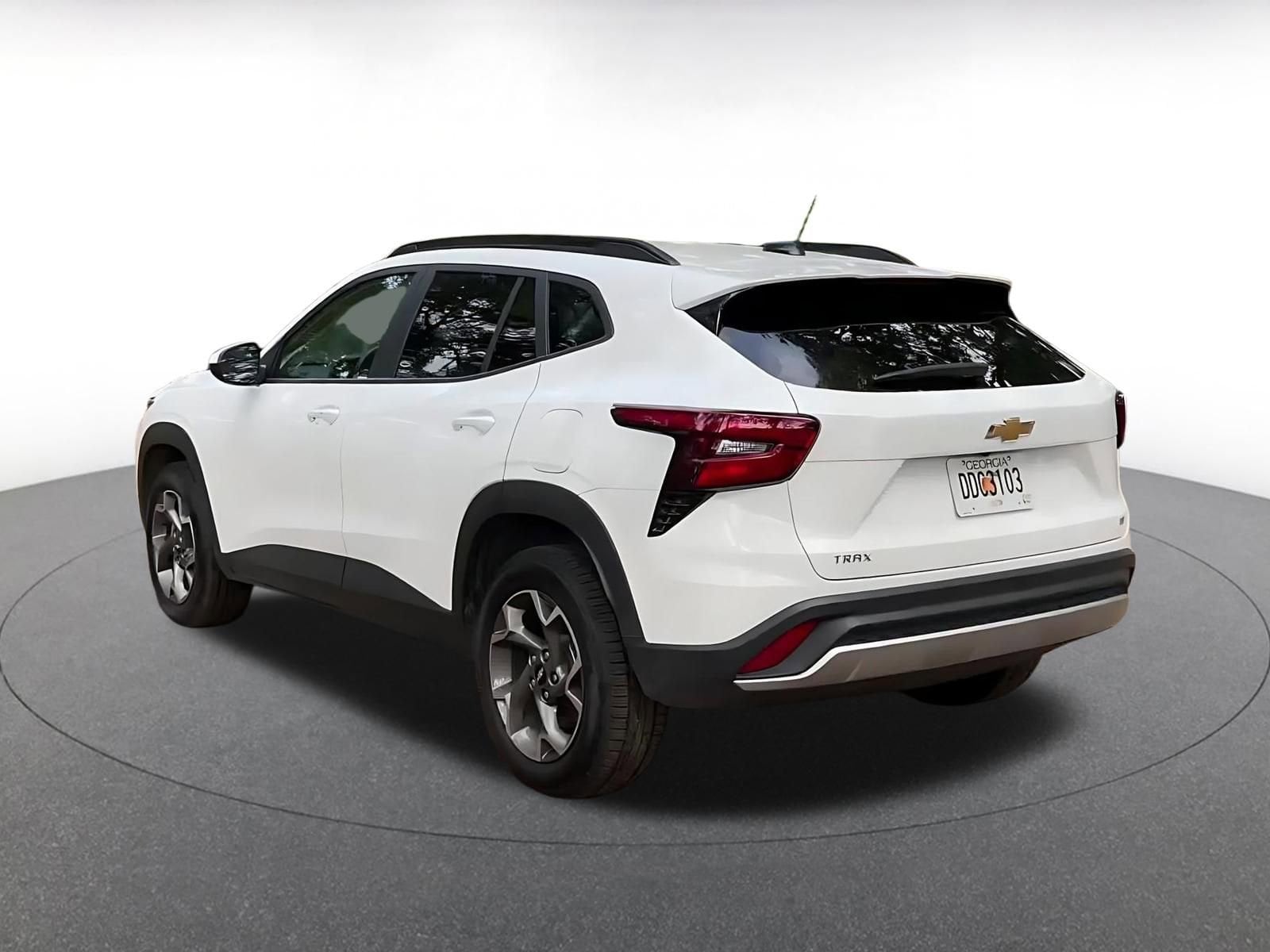 Thumbnail: 2025 Chevrolet Trax - 11