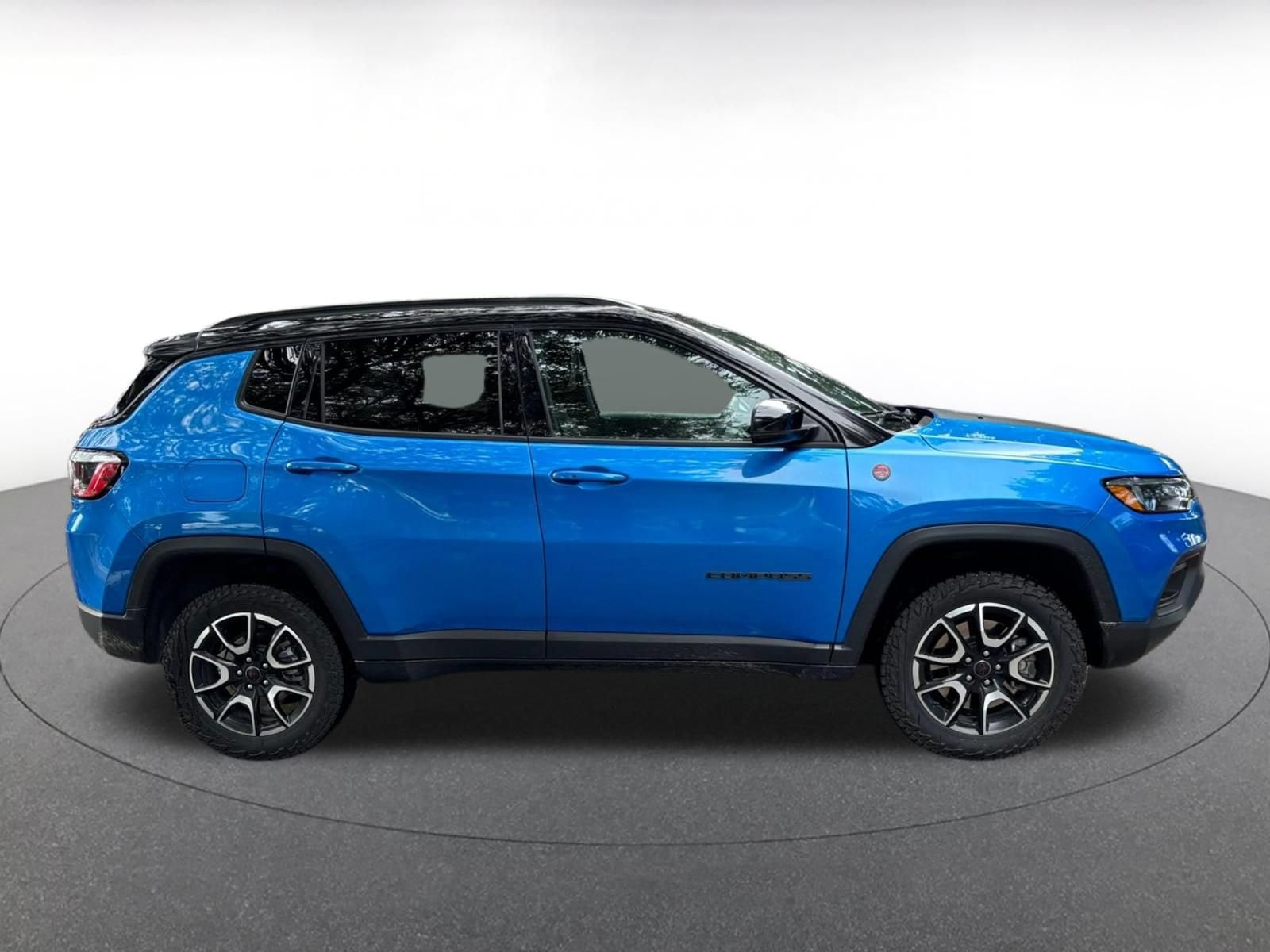 Thumbnail: 2025 Jeep Compass - 8