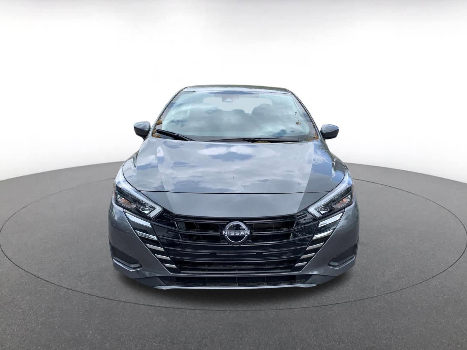 Thumbnail: 2025 Nissan Versa - 2