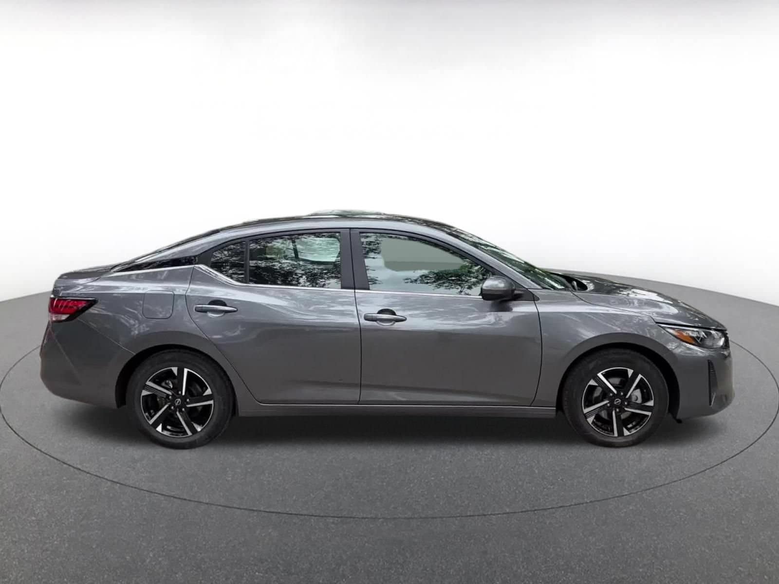 Thumbnail: 2025 Nissan Sentra - 16