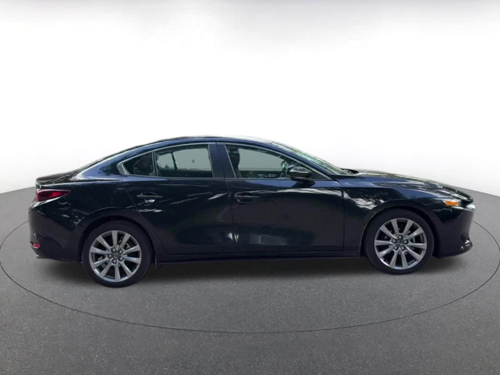 Thumbnail: 2025 Mazda Mazda3 - 16