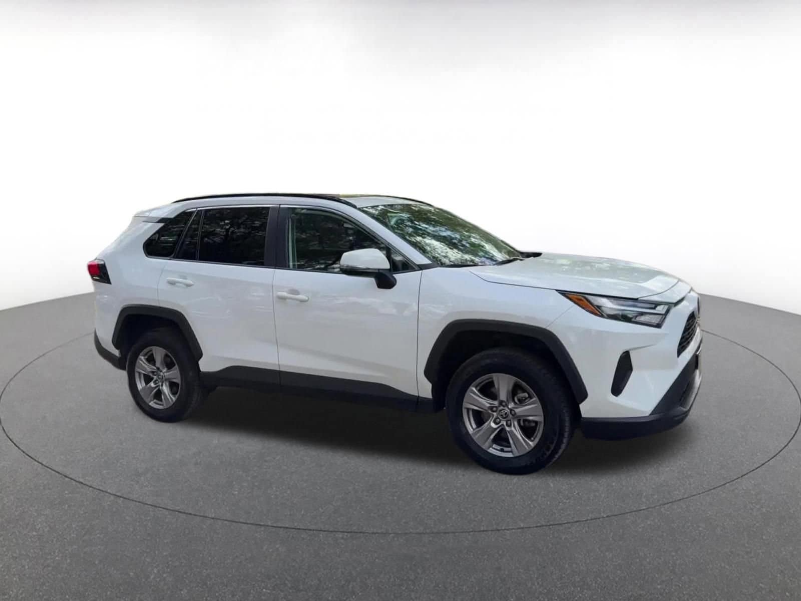 Thumbnail: 2025 Toyota RAV4 - 2