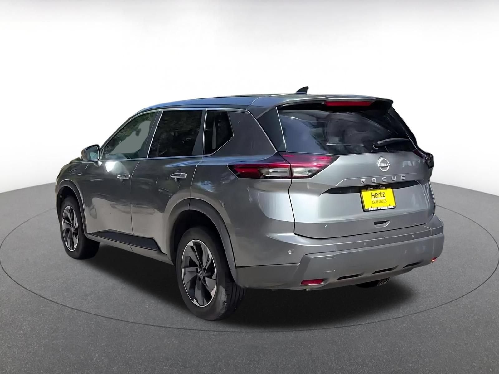 Thumbnail: 2025 Nissan Rogue - 11