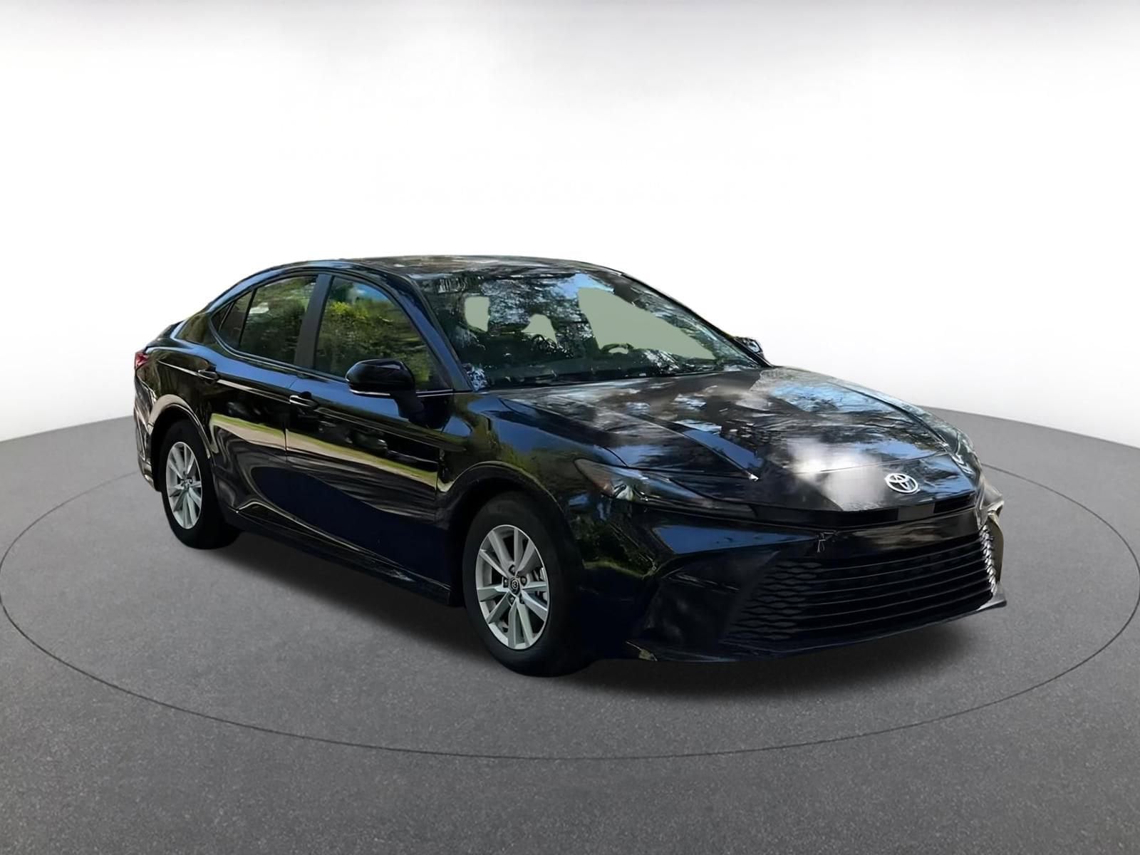 Thumbnail: 2025 Toyota Camry - 3