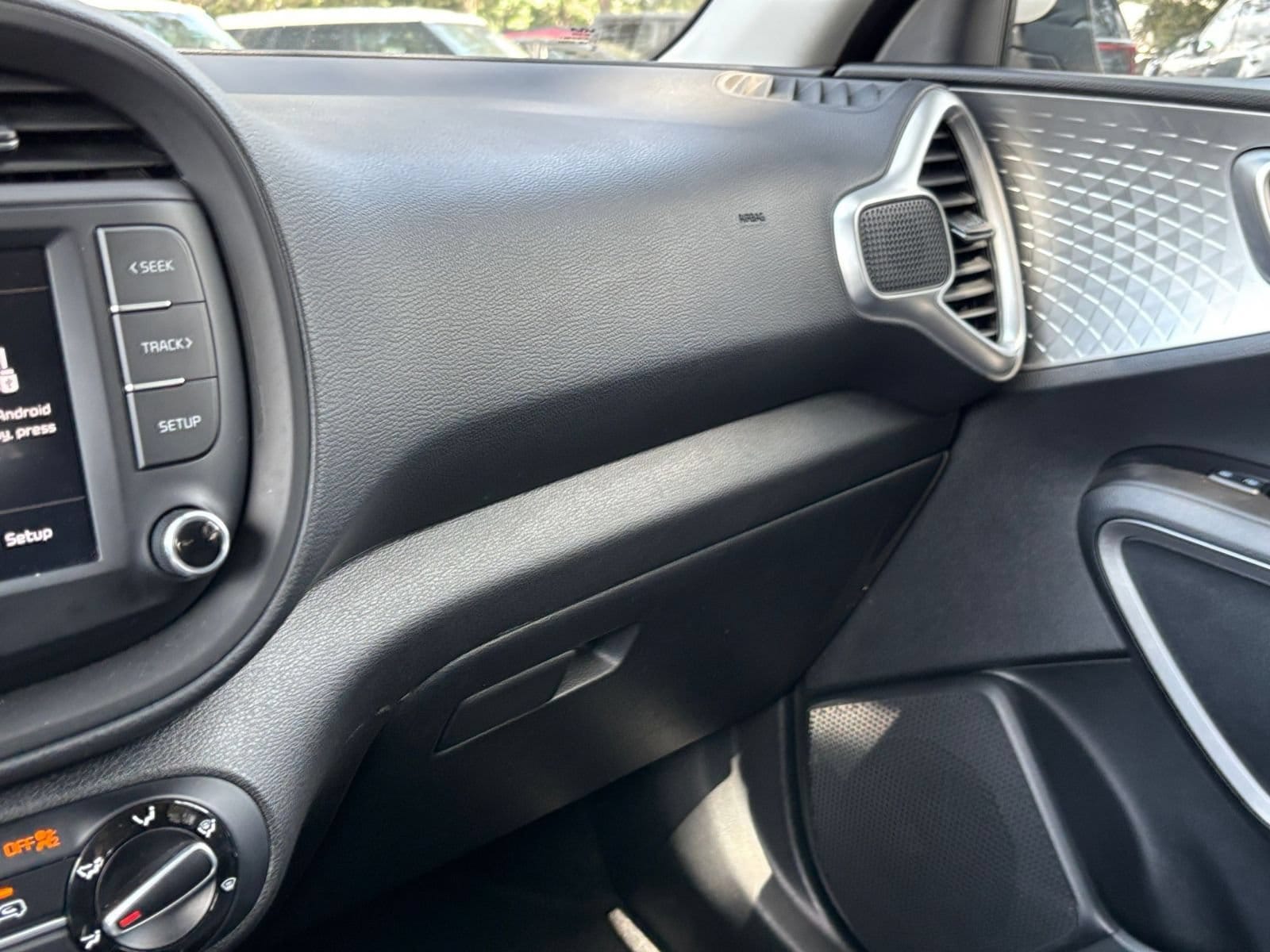 Thumbnail: 2025 Kia Soul - 32
