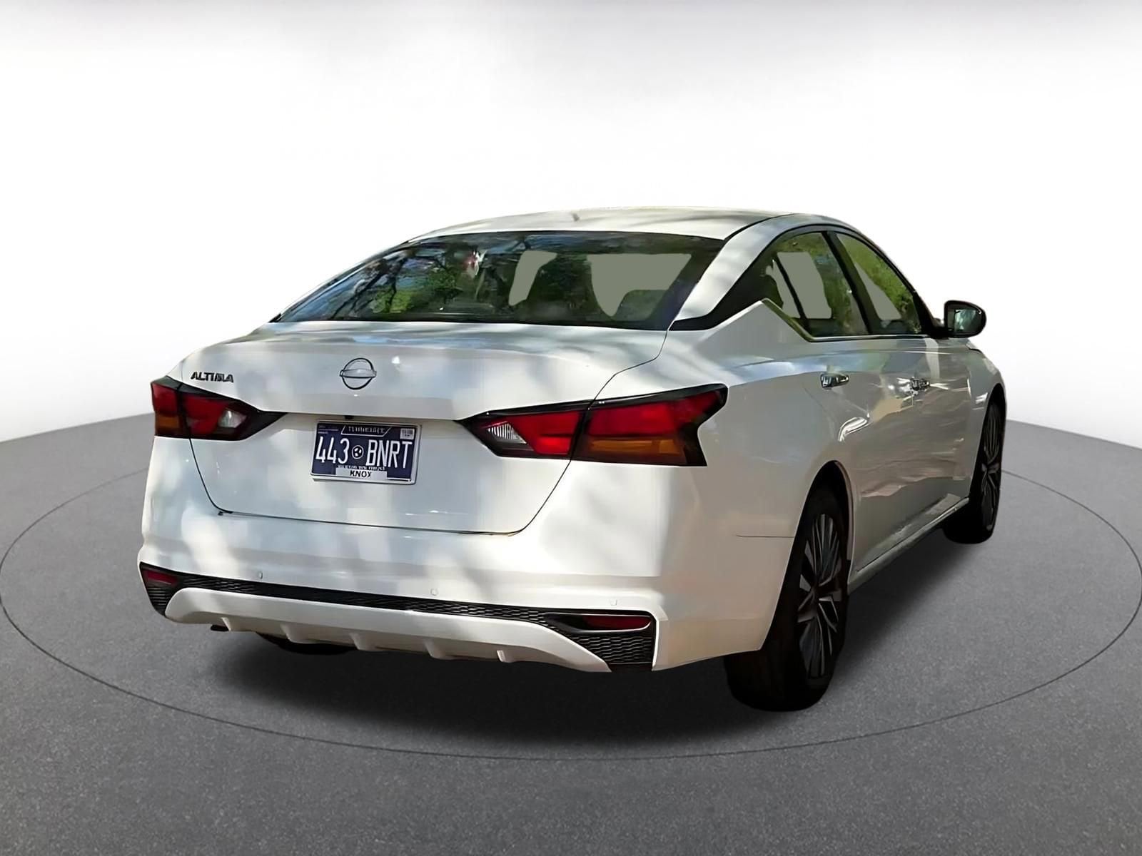 Thumbnail: 2025 Nissan Altima - 14