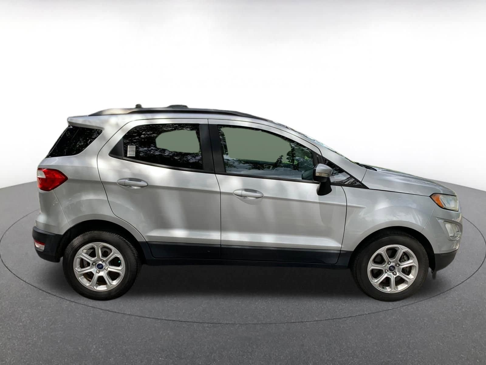 Thumbnail: 2018 Ford EcoSport - 8