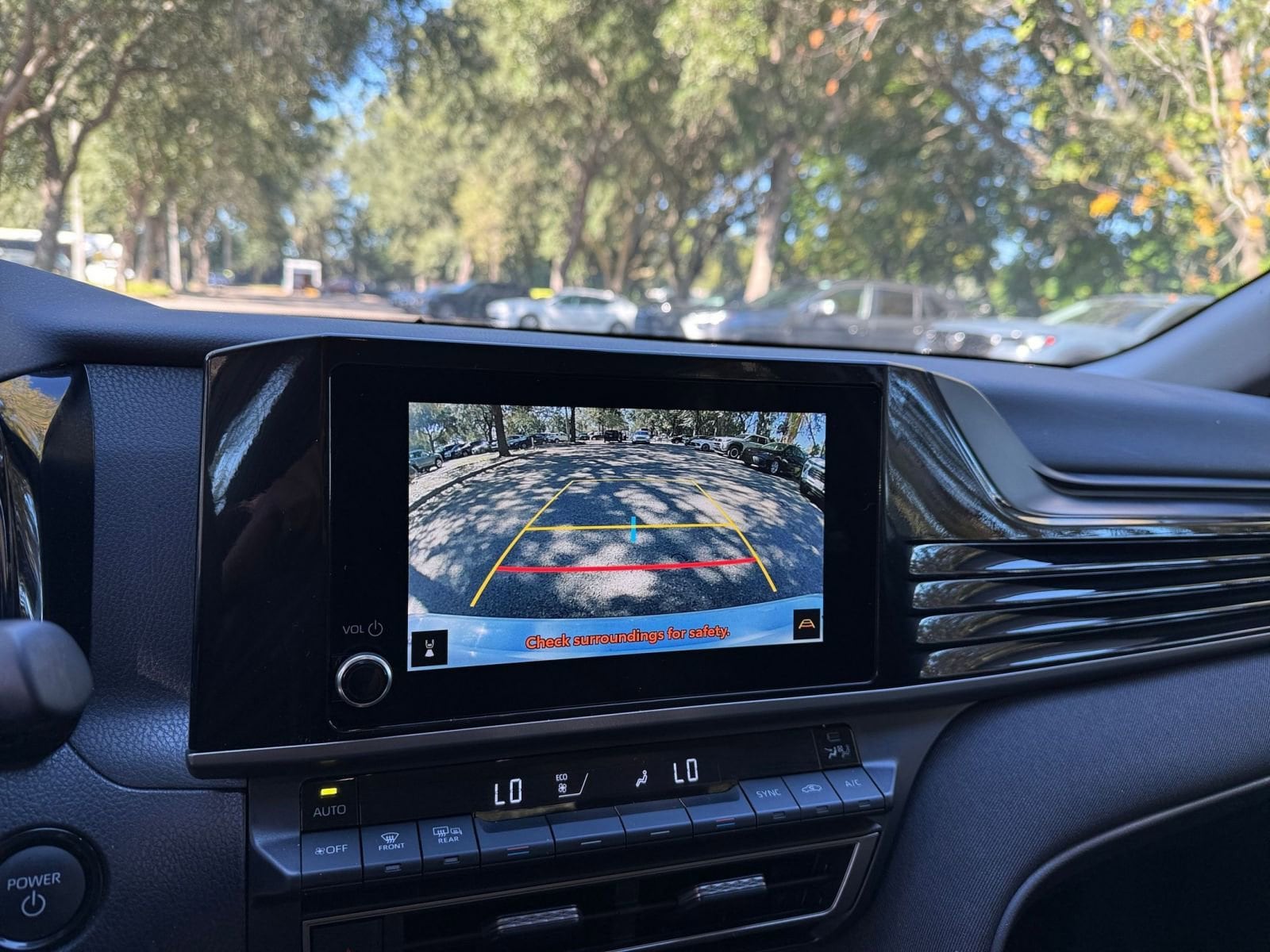 Thumbnail: 2025 Toyota Camry - 17