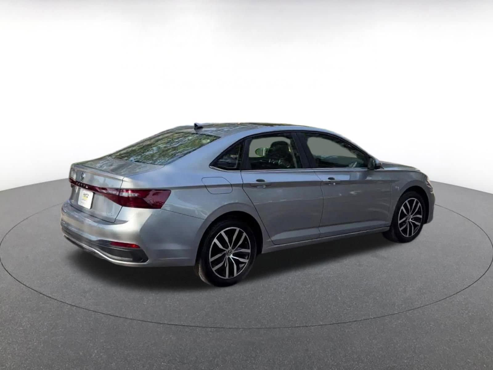 Thumbnail: 2025 Volkswagen Jetta - 14